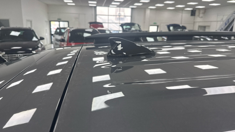 Hyundai SANTA FE 1.6 TGDi Plug-in Hybrid Calligraphy 5dr 4WD Auto Estate